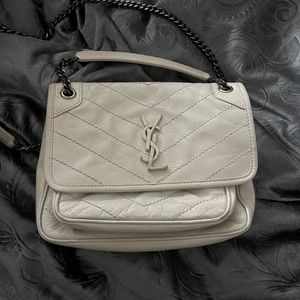 Yves Saint Laurent YSL Nicki Shoulder bag
